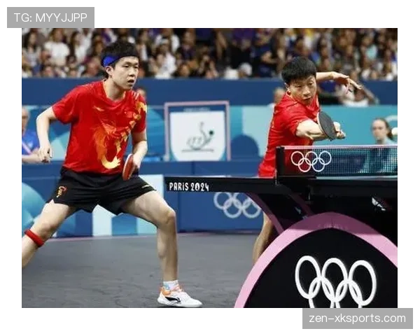 石智勇训练完顺手拎走两袋米,我搬一袋都喘 石智勇训练完顺手拎走两袋米,我搬一袋都喘